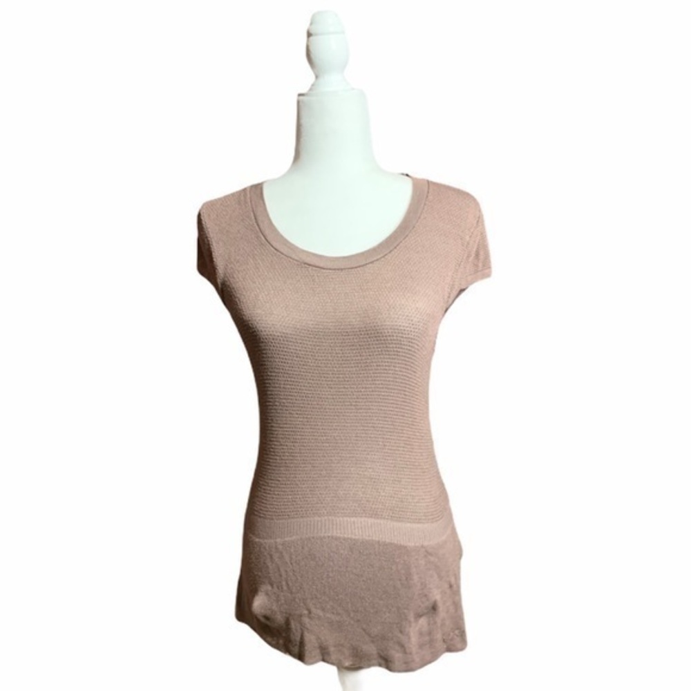5/$25 Mossimo Tee Shirt Blouse sz Medium